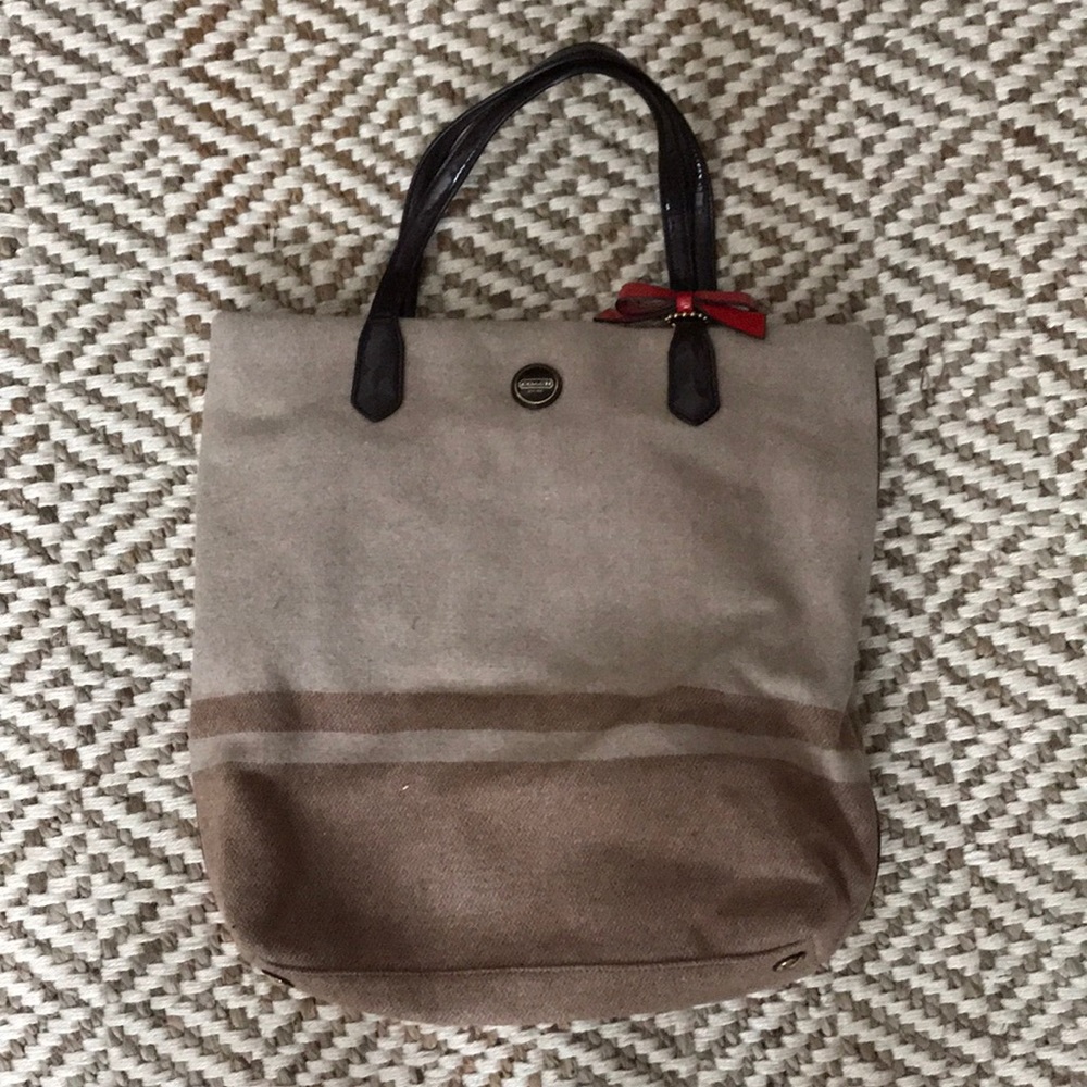 ✨COACH tote✨